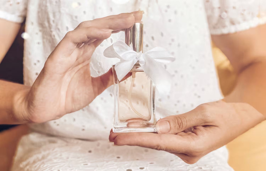 Odlewki perfum – co to jest i dlaczego warto je kupować?